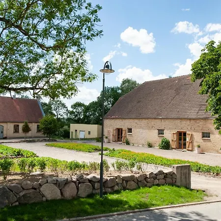 Feldgang Ein Gaestehaus! Upahl Exterior photo